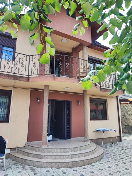 Colentina Vand vila 4 camere P+1 strada Barbu Bradescu nr 35